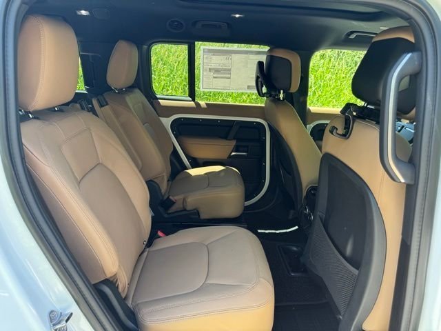 New 2026 Fuji White LAND ROVER X-Dynamic SE image 20