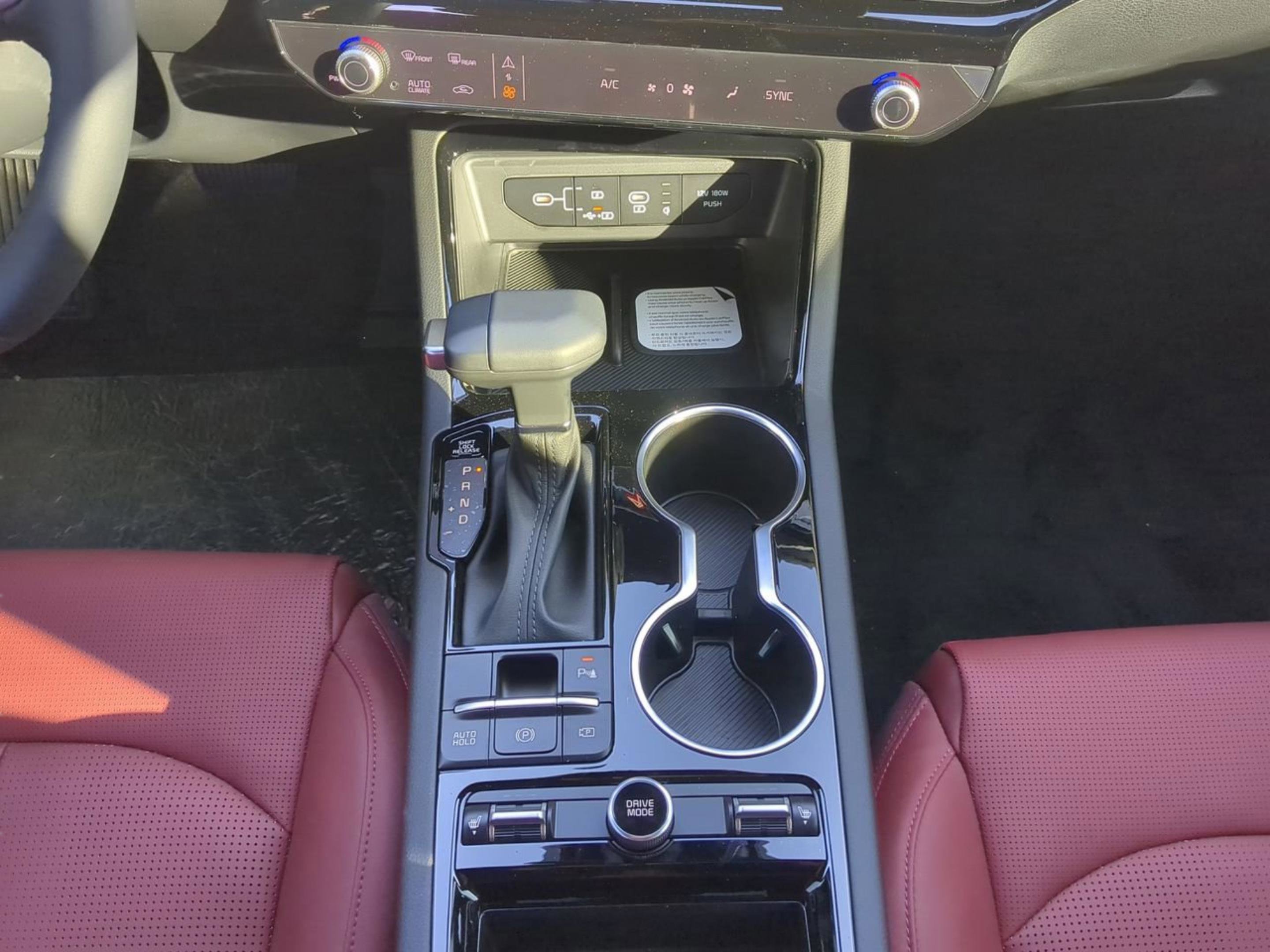 New 2026 Snow White Pearl Kia GT-Line image 20