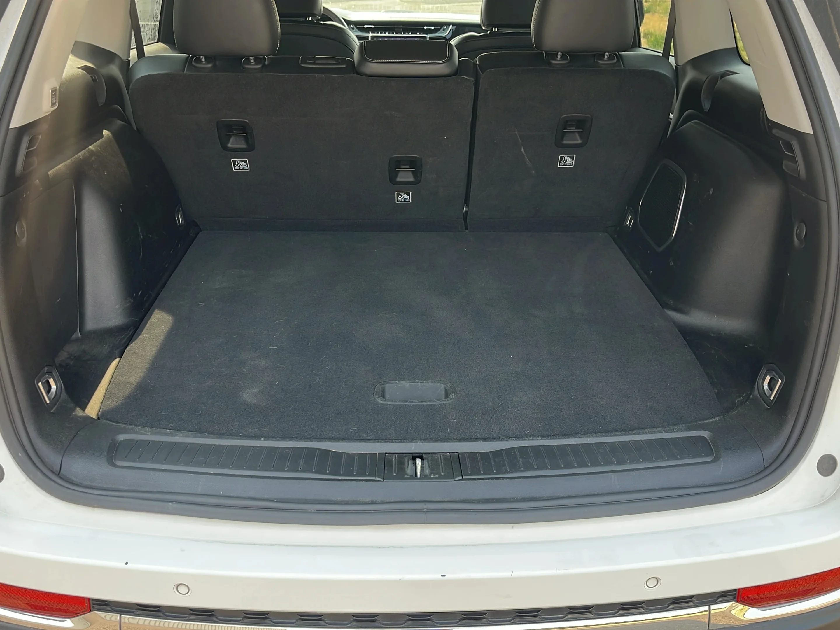 Used 2024 Bright White Clearcoat Jeep 4xe image 9