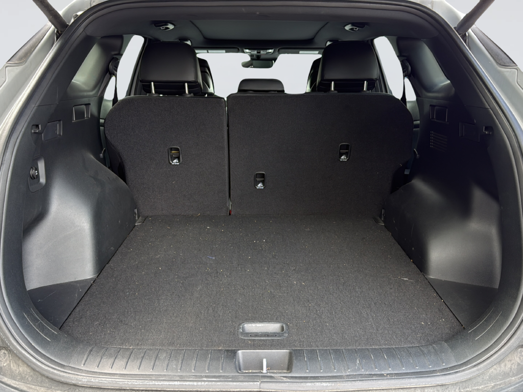 Used 2023 Gray Kia X-Line image 27