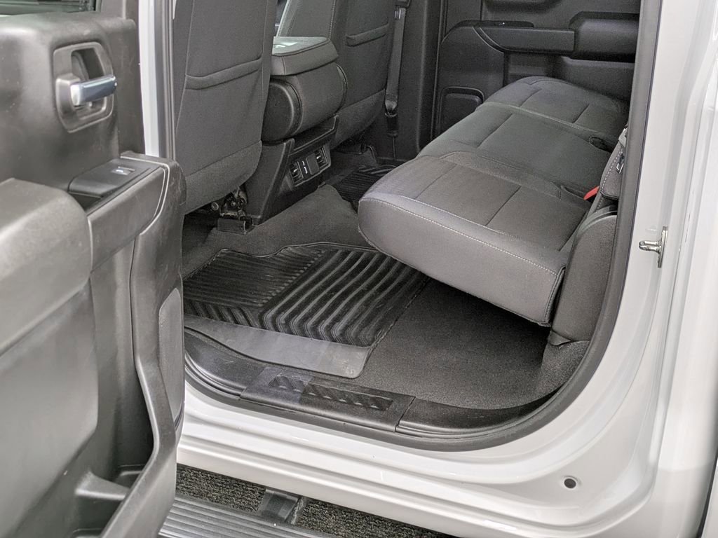 Used 2024 Summit White Chevrolet Custom image 23