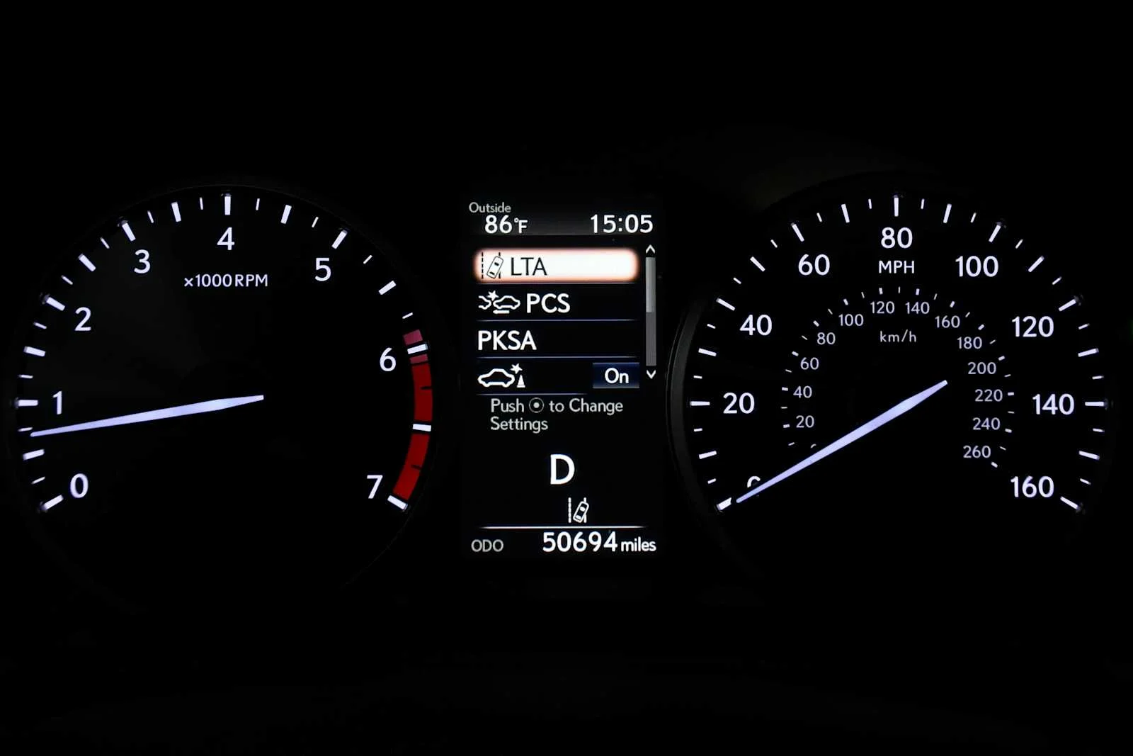 Used 2021 Nori Green Pearl Lexus  image 25