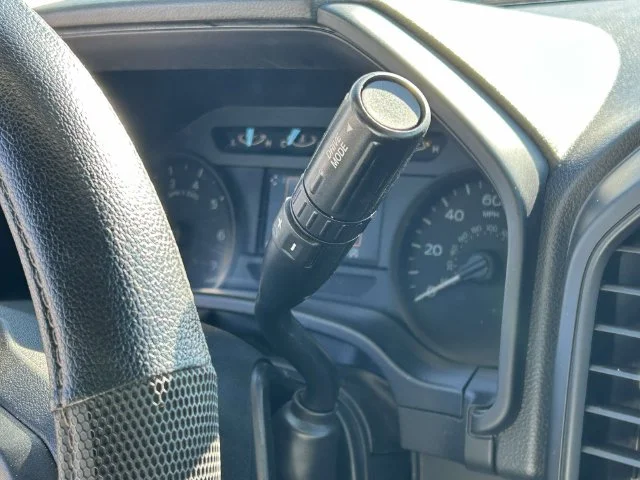 Used 2019 Blue Ford XL image 29