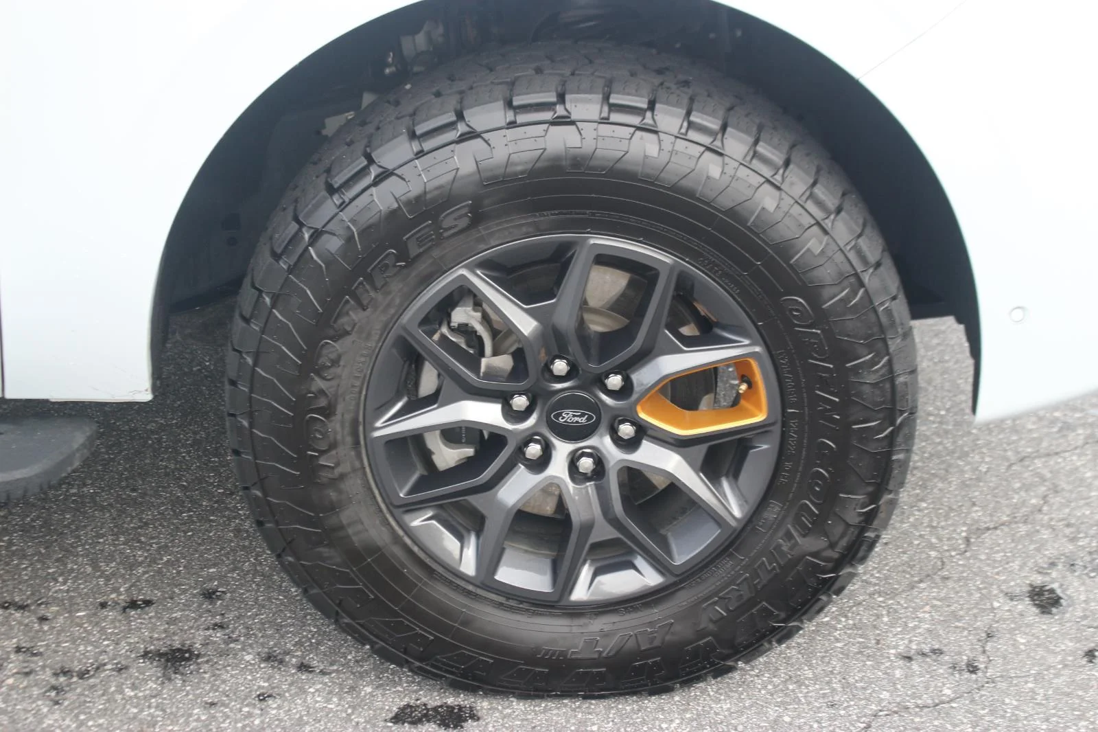 Used 2025 White Ford Tremor image 43