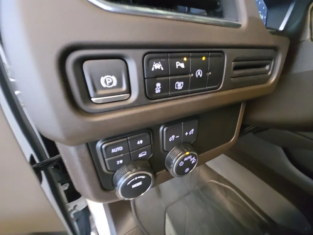 2023 Chevrolet Tahoe LT - Photo 32