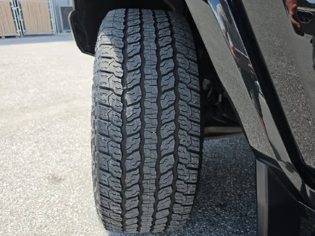 Certified Used 2025 Void Black GMC 3X image 34