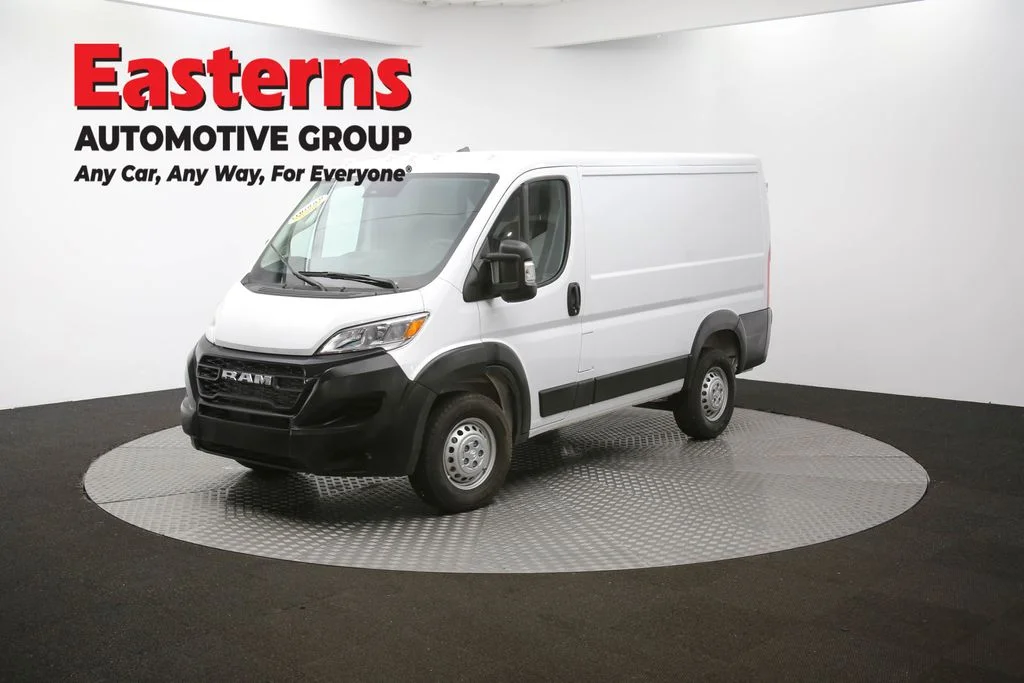 Used 2025 White Ram Low Roof image 52