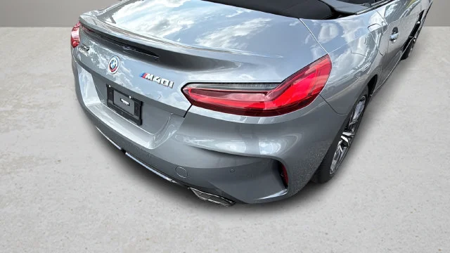 Used 2023 Gray BMW sDrive M40i image 41