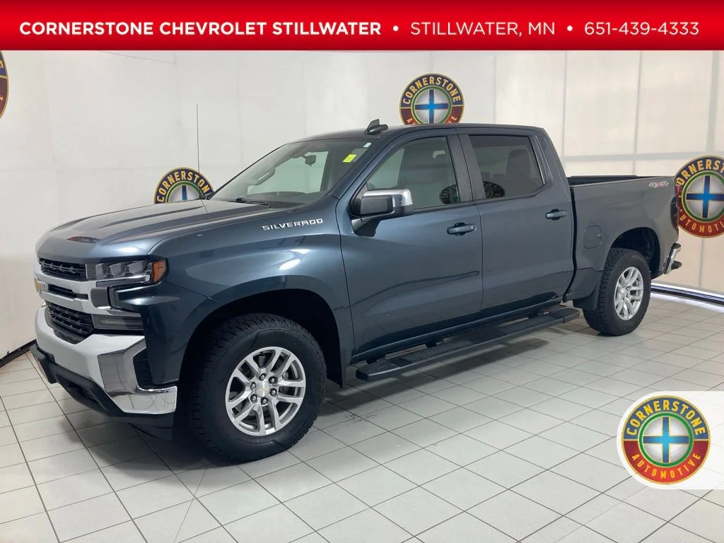 Used 2021 Gray Chevrolet LT image 1