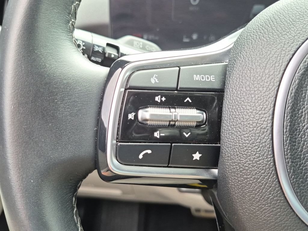 Used 2024 Gray Kia SX image 22