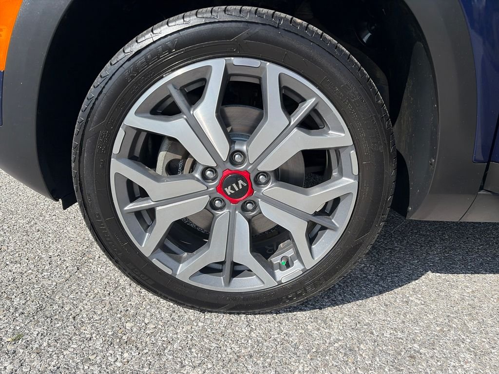 Used 2021 Blue Kia SX image 27