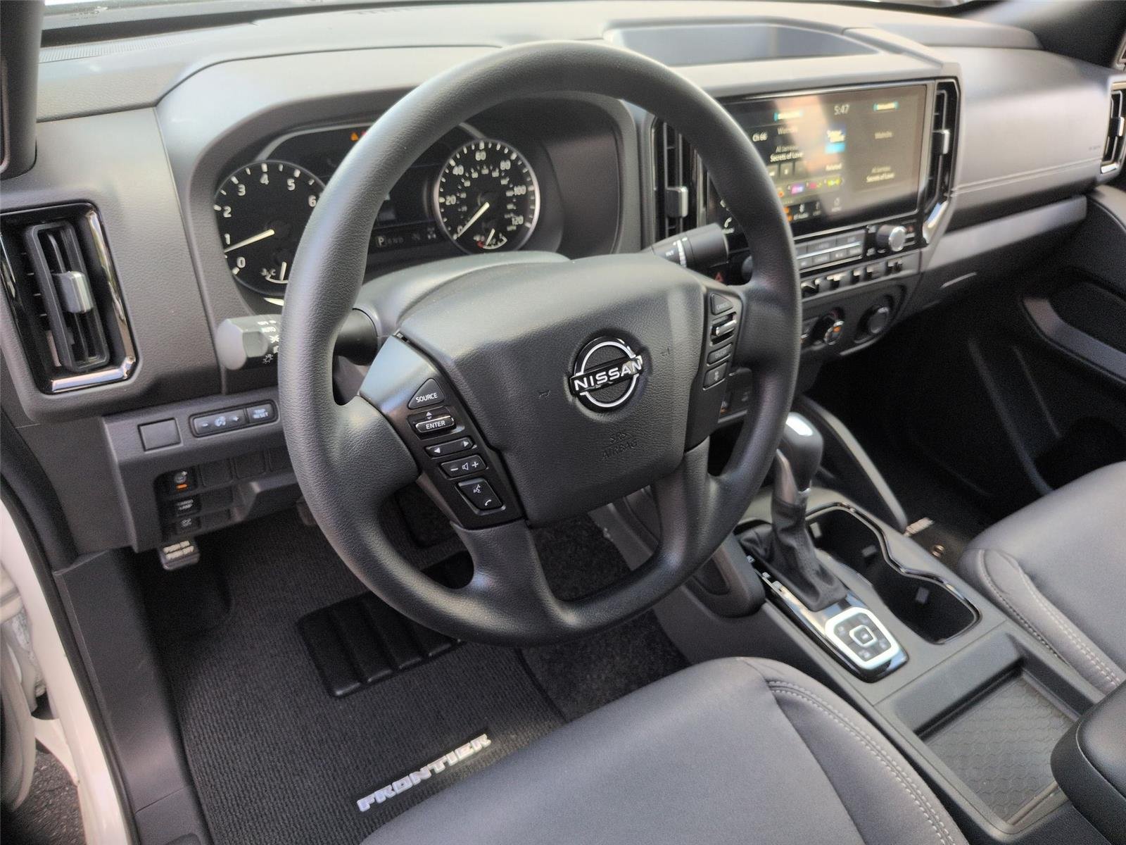 2026 Nissan Frontier SV - Photo 18