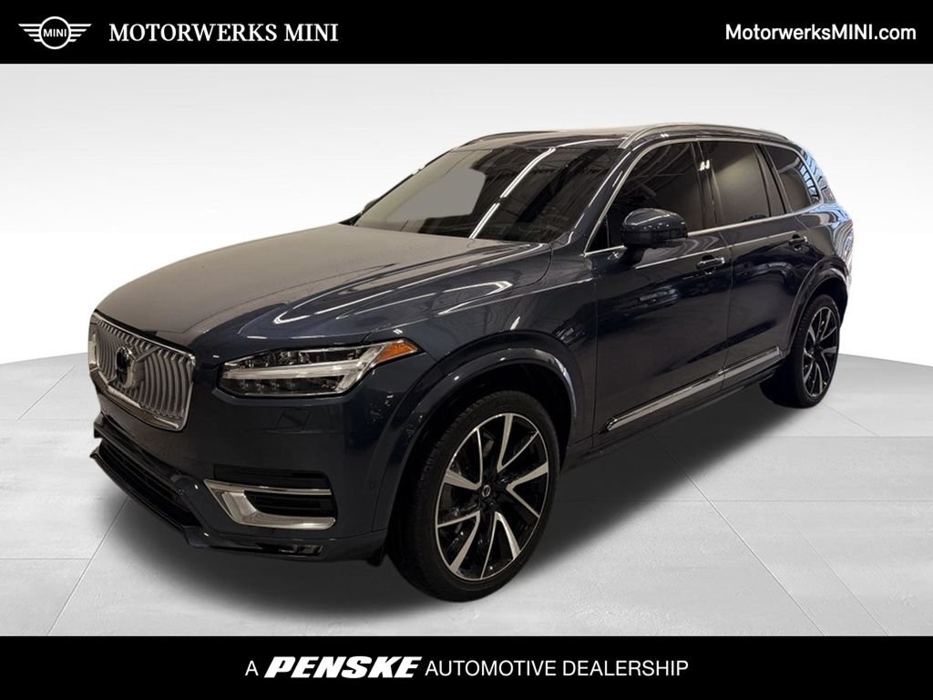 2023 Volvo XC90 B5 Plus 4WD's photo