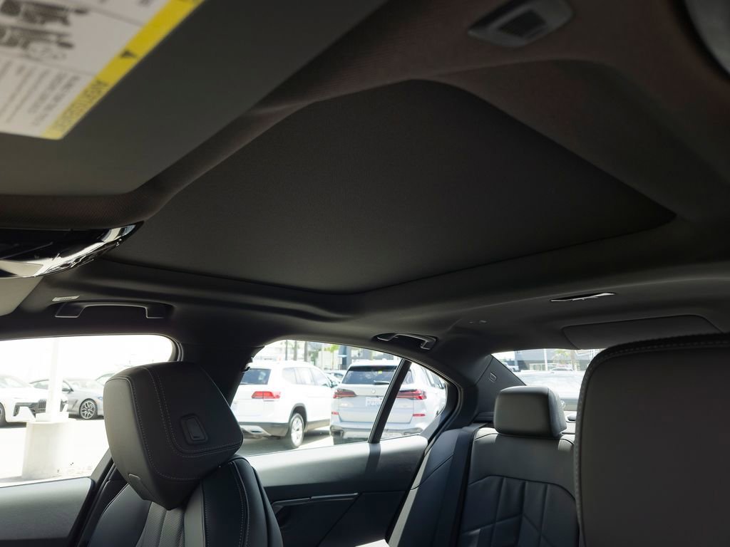 New 2026 Black Sapphire Metallic BMW 530i image 14