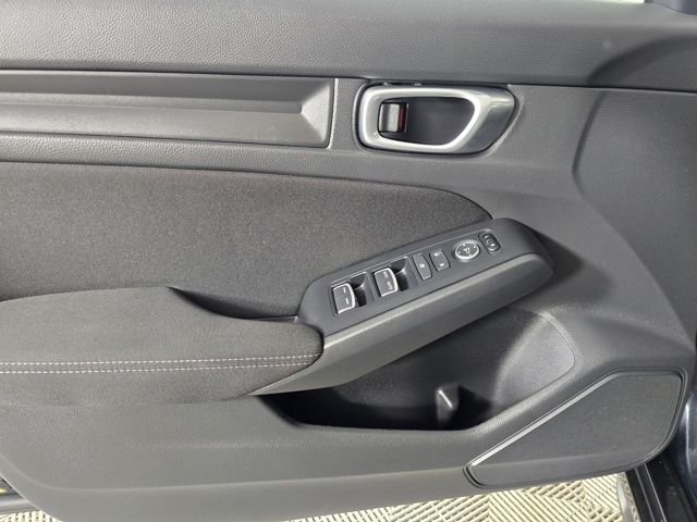 Used 2023 Meteorite Gray Metallic Honda LX image 15