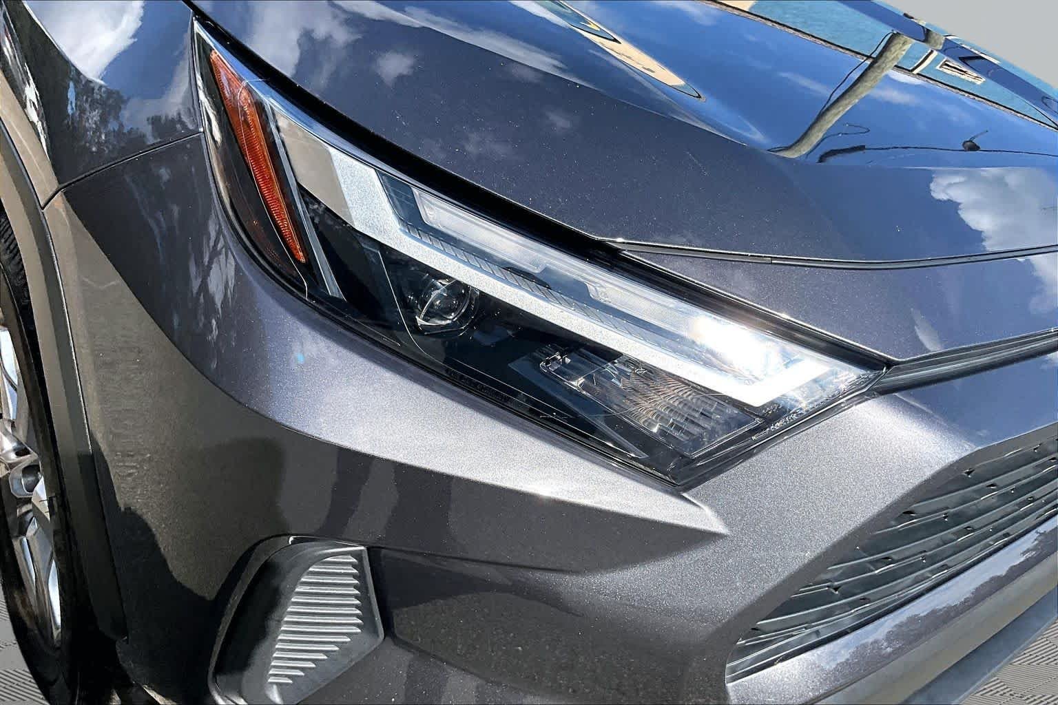 Used 2022 Magnetic Gray Metallic Toyota XLE image 28
