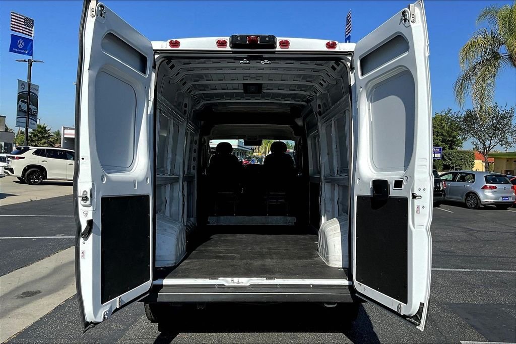 Used 2025 White Ram High Roof image 26