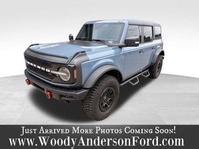 Used 2024 Azure Gray Metallic Ford Wildtrak image 1