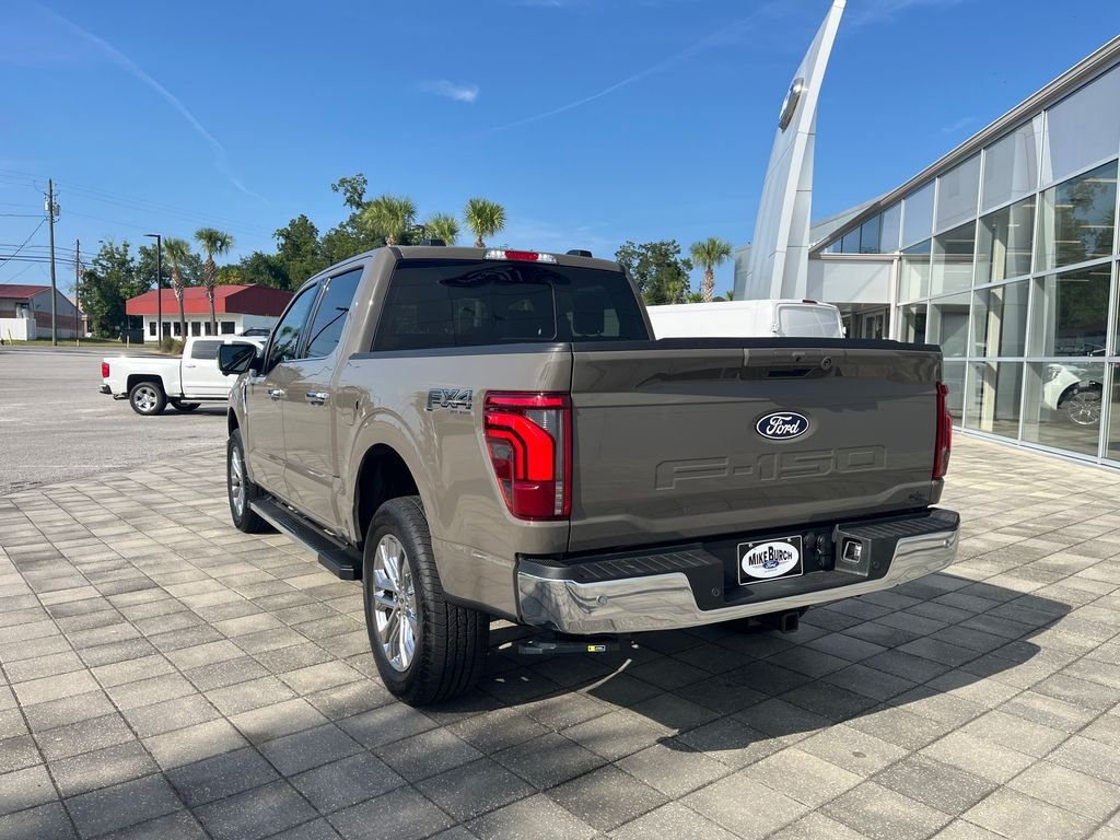Used 2026 Gray Ford Lariat image 4