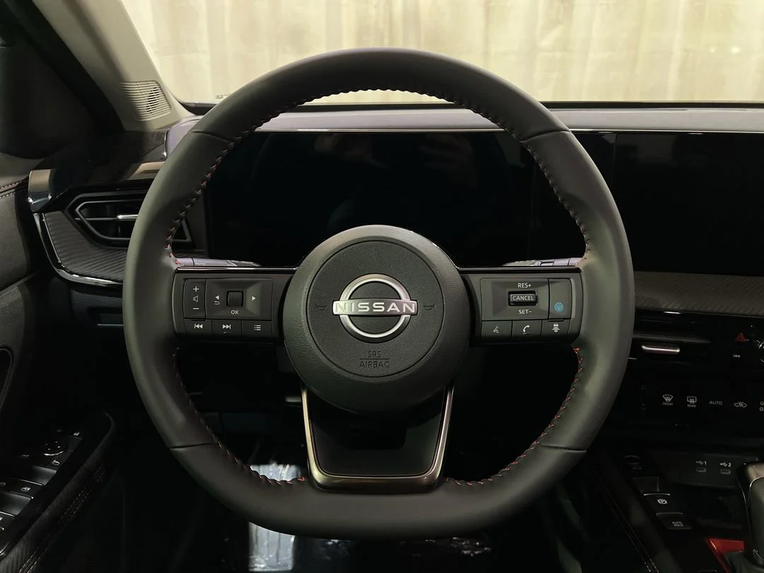 New 2026 Arctic Ice Blue Metallic / Super Black Two-tone Nissan SR image 15