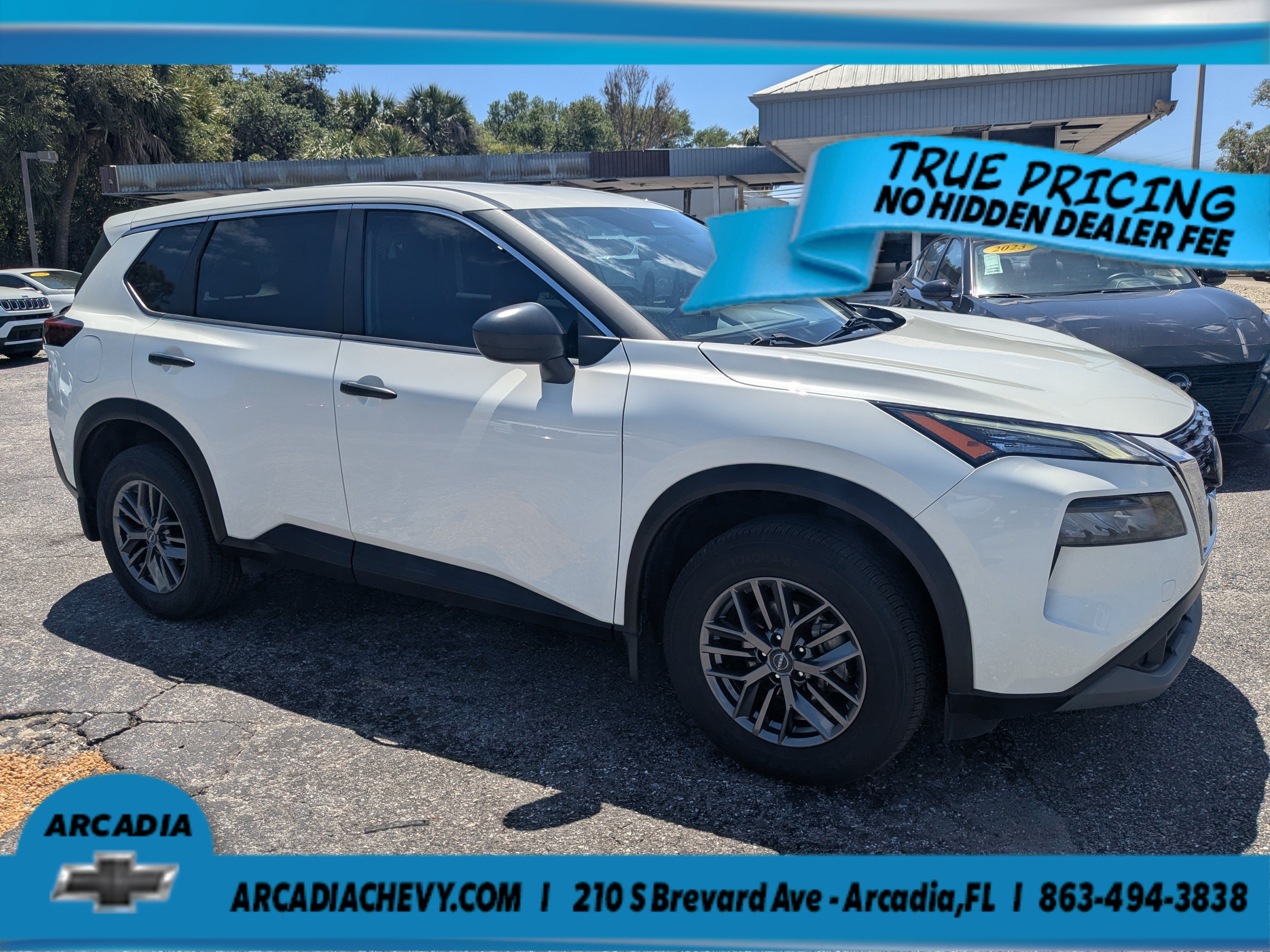 Used 2023 Glacier White Nissan S image 2