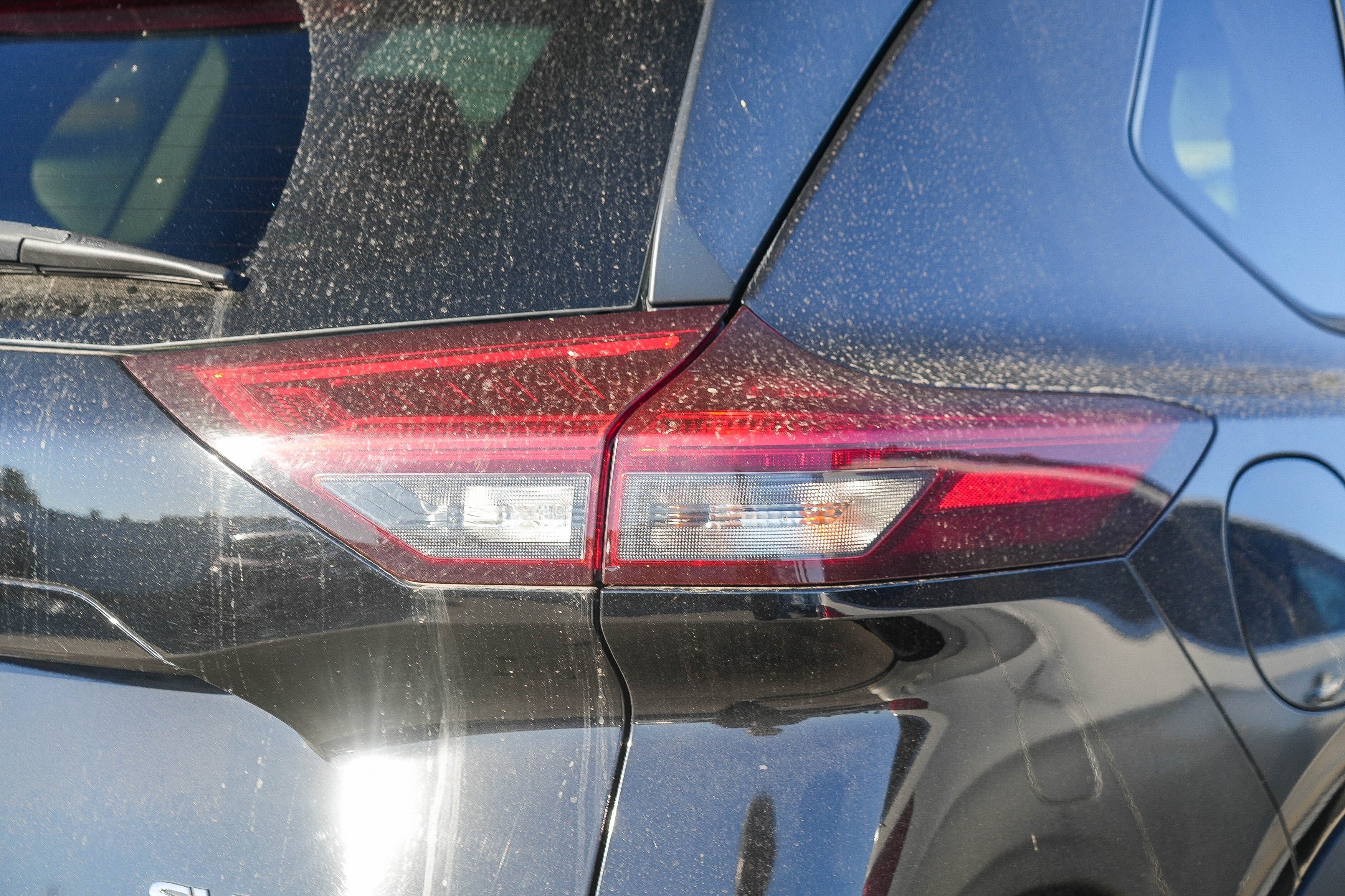 Used 2023 Super Black Nissan SV image 15