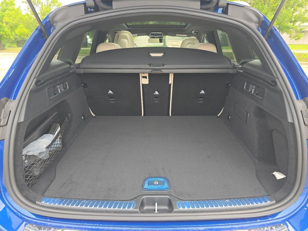 New 2026 Starling Blue Metallic Mercedes-Benz GLC 300 image 19