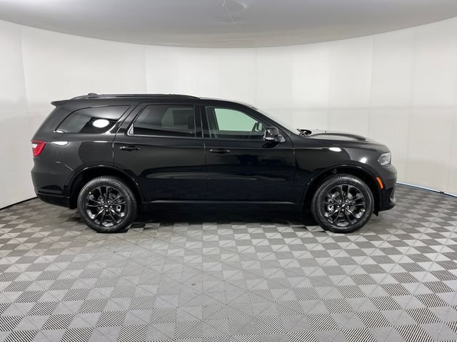 New 2026 Diamond Black Clear-Coat Exterior Paint Dodge GT Plus image 4