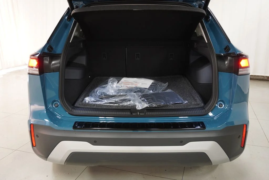 New 2026 Blue Volkswagen 2.0T SE image 28