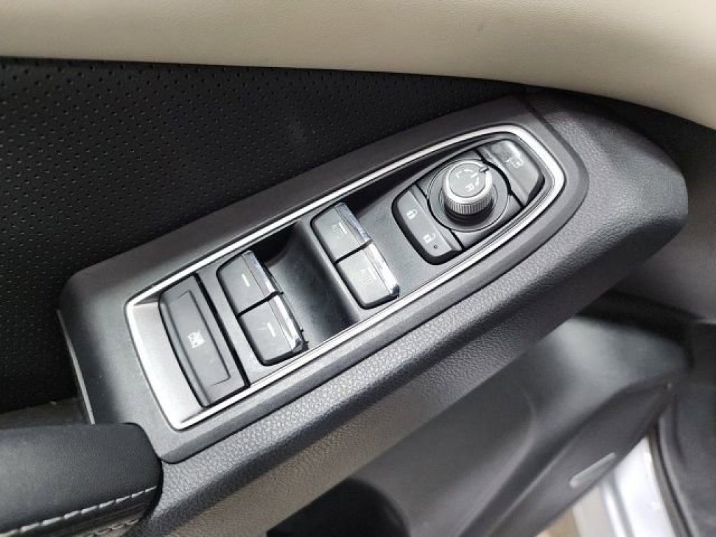 2022 Subaru Ascent Touring - Photo 29