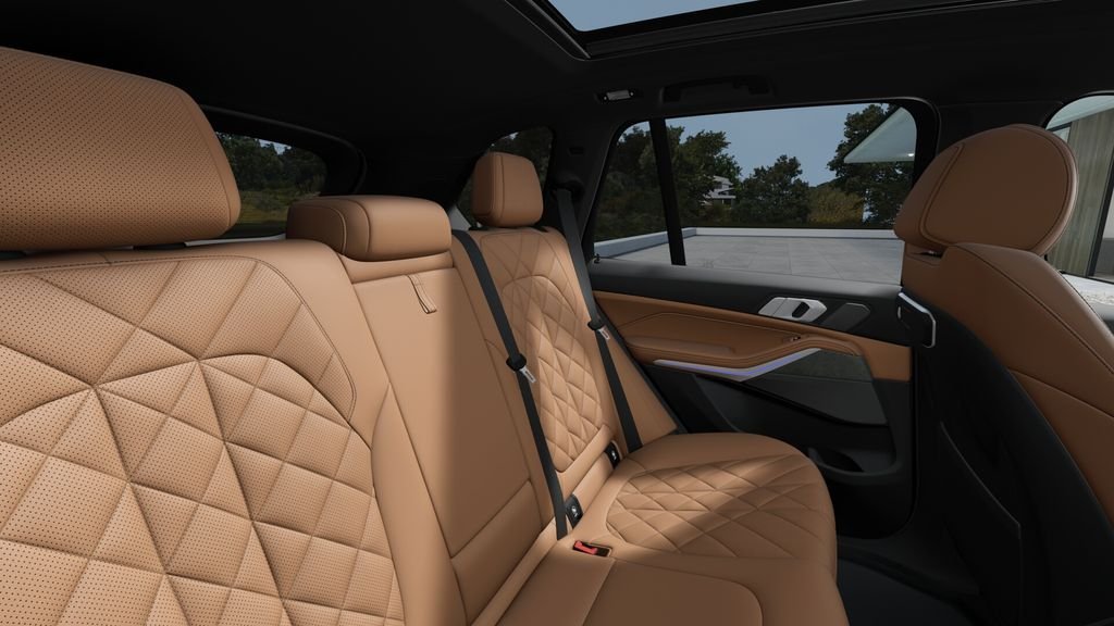 New 2026 Manhattan Green Metallic BMW xDrive40i image 36
