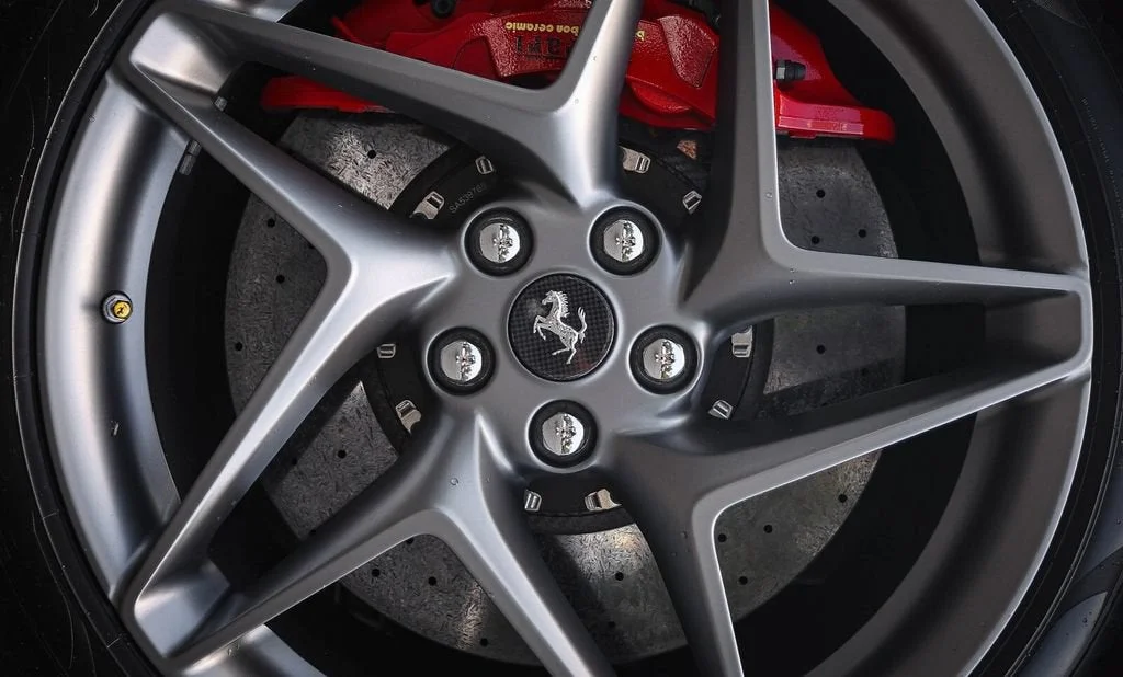 Used 2021 Bianco Avus Ferrari Base image 14