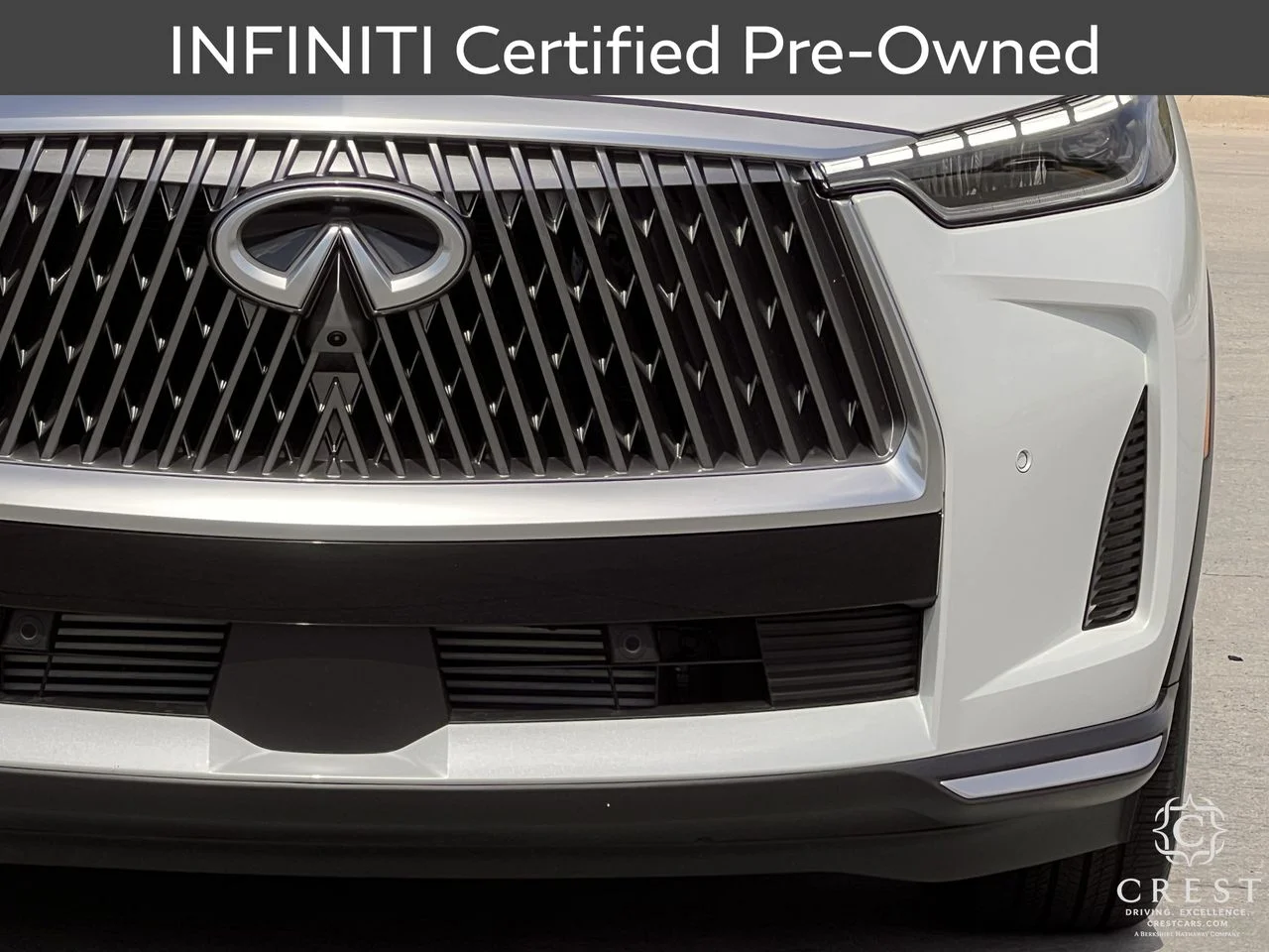 Certified Used 2026 Radiant White INFINITI LUXE image 11