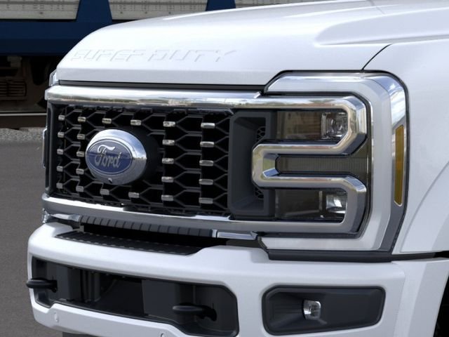 New 2026 Star White Metallic Tri-Coat Ford F-450® Platinum® image 17