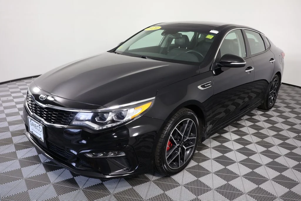 Used 2020 Black Kia SX image 4