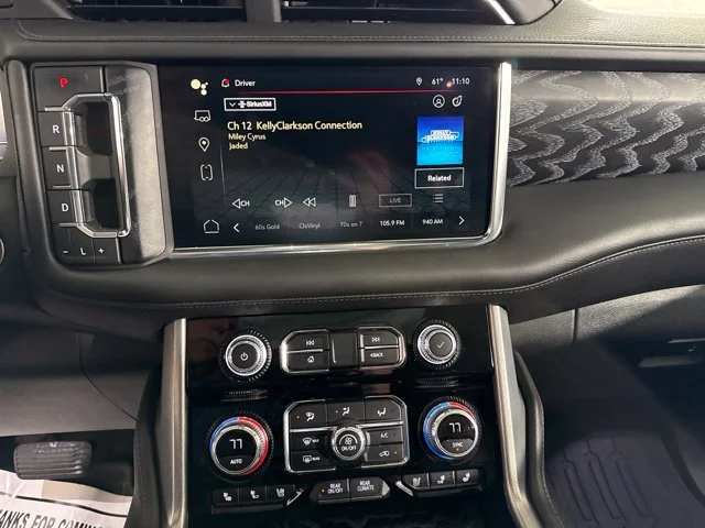 Used 2023 White GMC Denali image 23