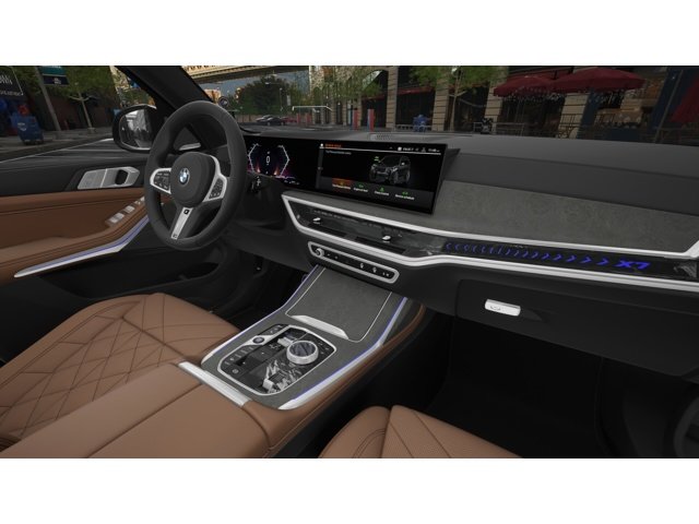 New 2027 Mineral White Metallic BMW X7 40i image 14
