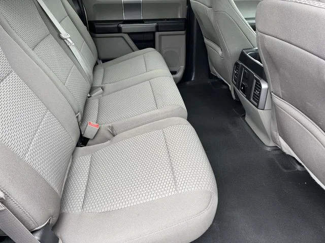 Used 2019 Silver Ford XLT image 19