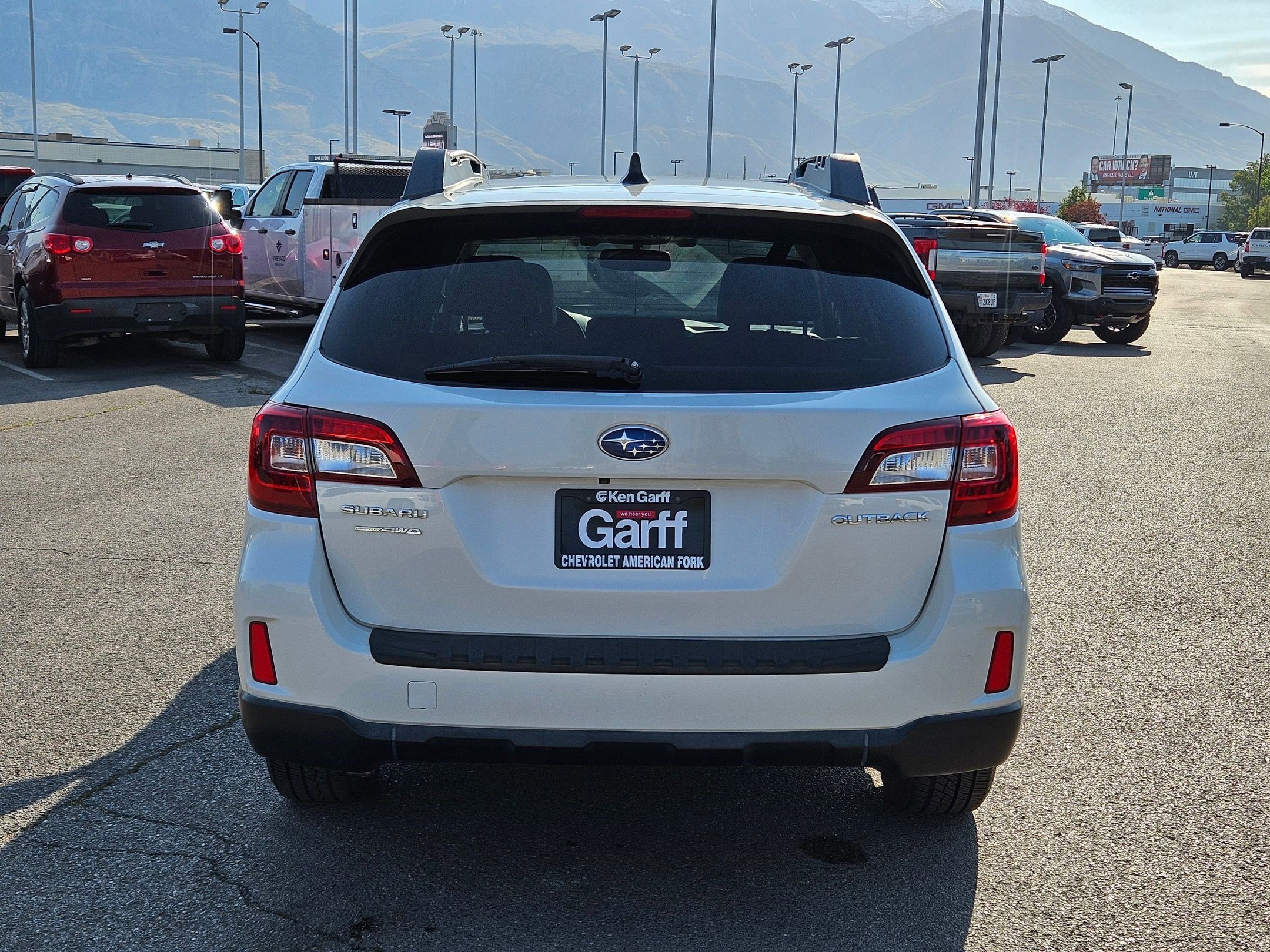 Used 2016 Crystal White Pearl Subaru 2.5i Limited image 4