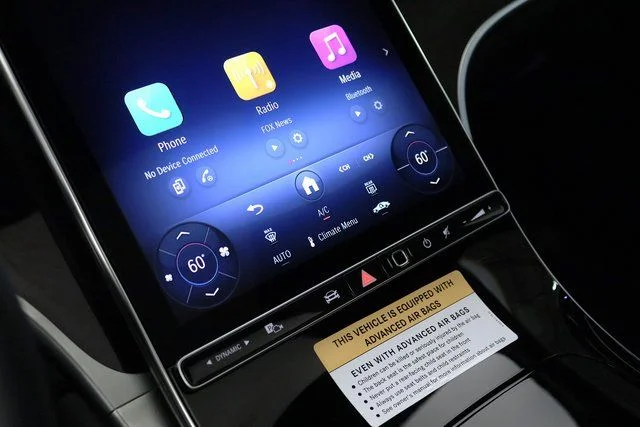 2025 Mercedes-Benz GLC Base - Photo 25