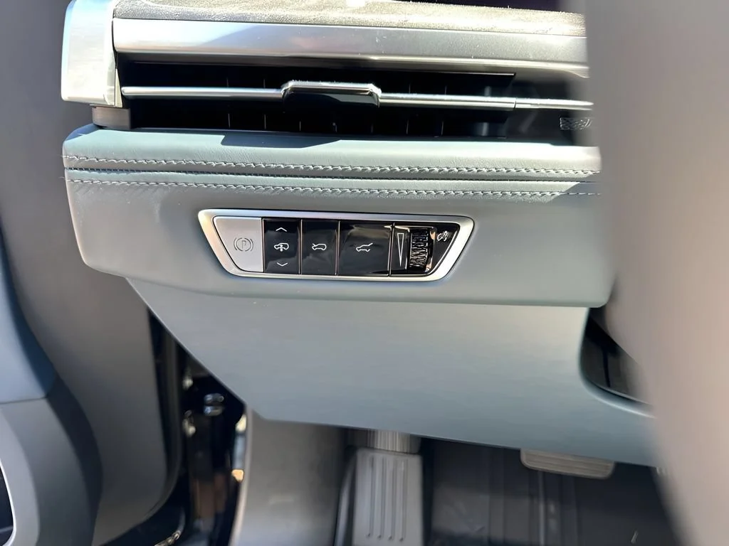 2026 Cadillac Escalade IQ Premium Luxury - Photo 32
