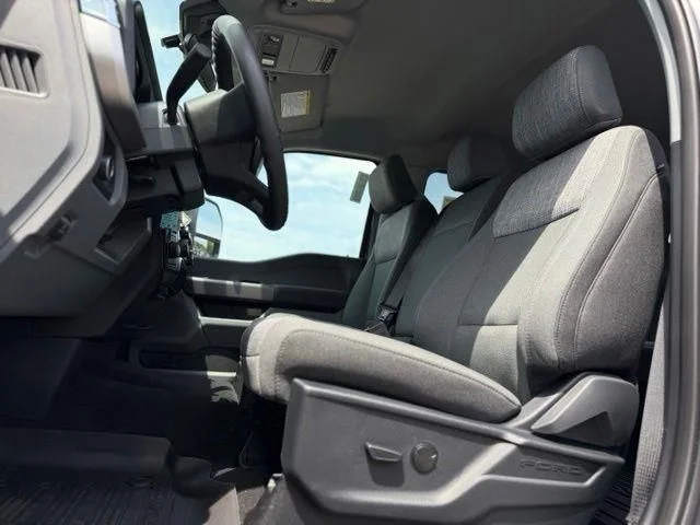 New 2026 Carbonized Gray Metallic Ford F-350® XLT image 15