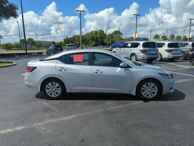 Used 2023 Silver Nissan S image 3