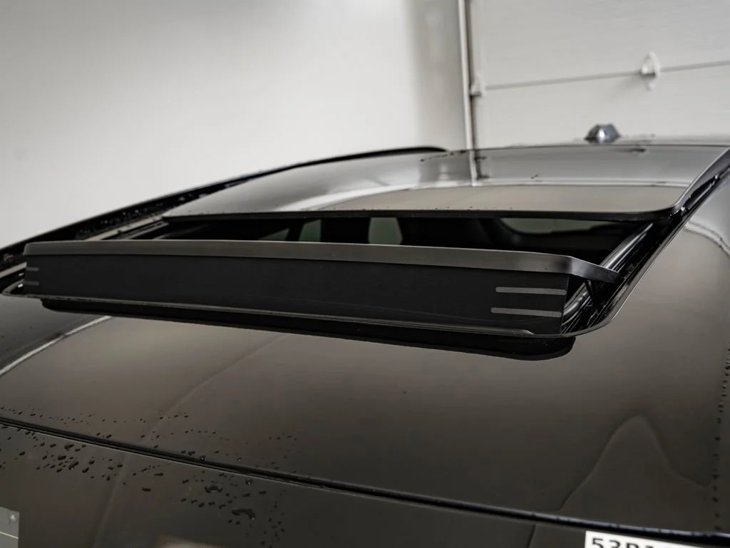 New 2026 Carbon Black Metallic BMW xDrive40i image 14