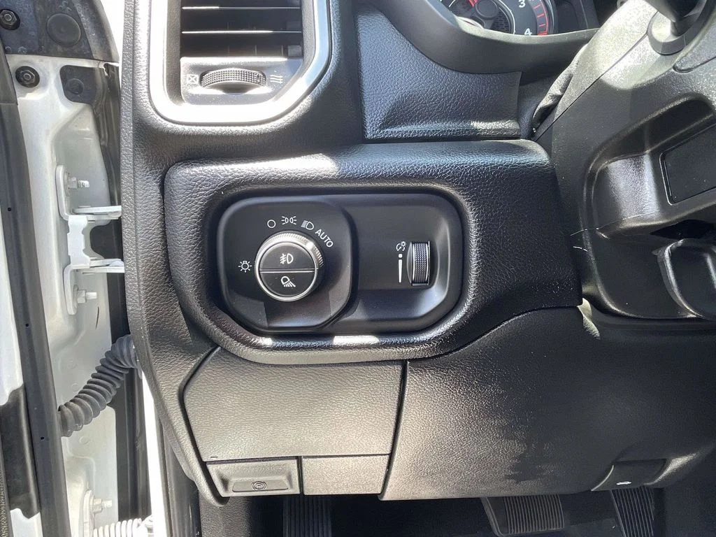 2024 RAM Ram 3500 Pickup Big Horn - Photo 26