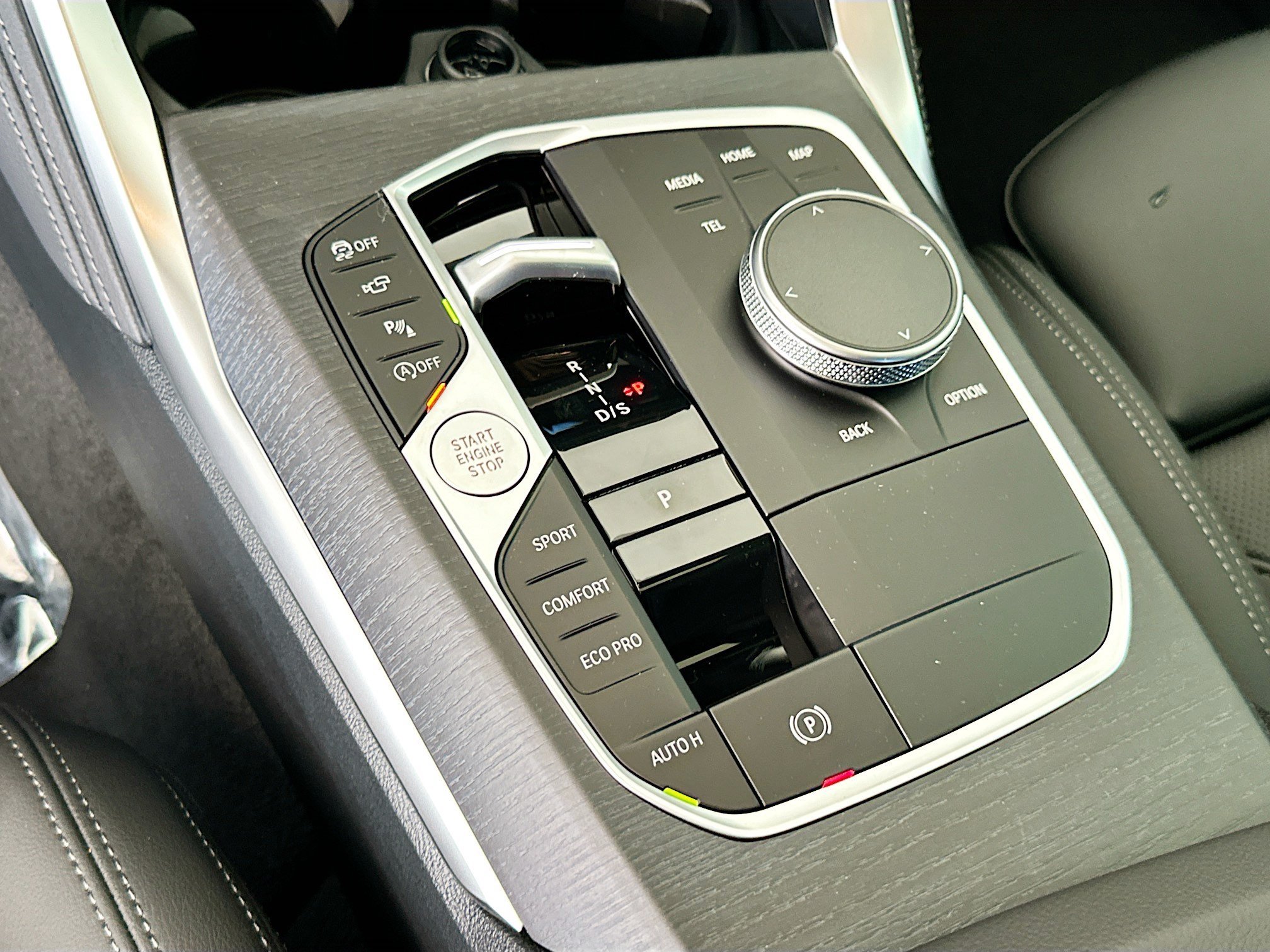 New 2026 Black Sapphire Metallic BMW 430i image 13