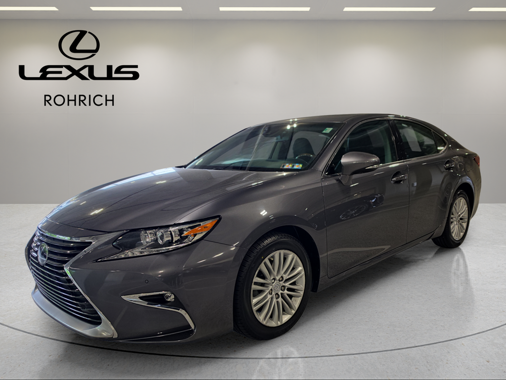 2016 Lexus ES 350 350's photo