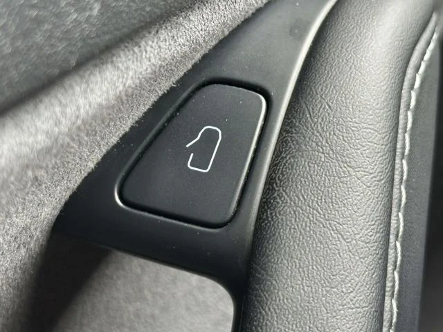 Used 2021 White Tesla Standard Range Plus image 26