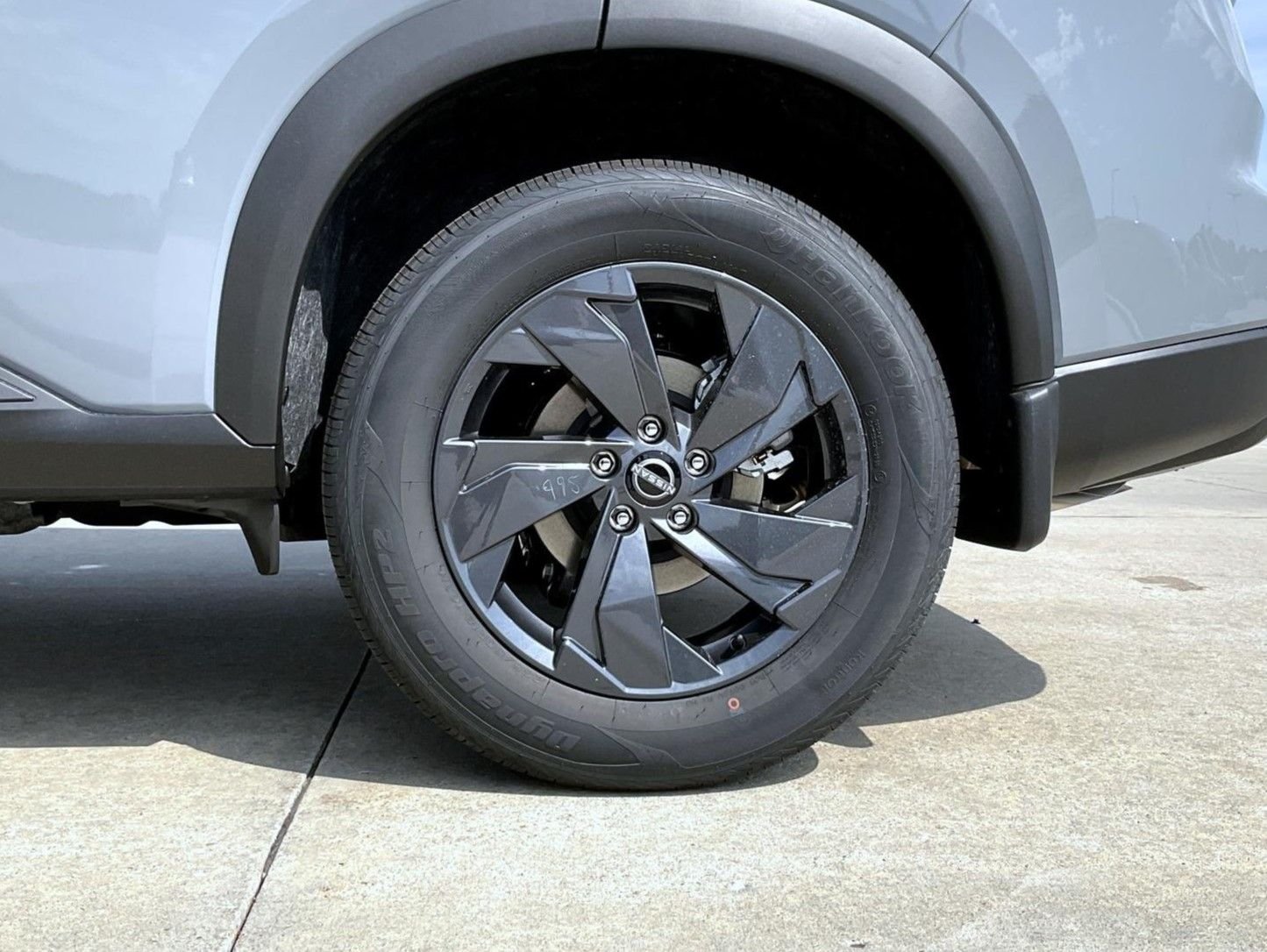 New 2026 Boulder Gray Pearl Nissan SV image 23
