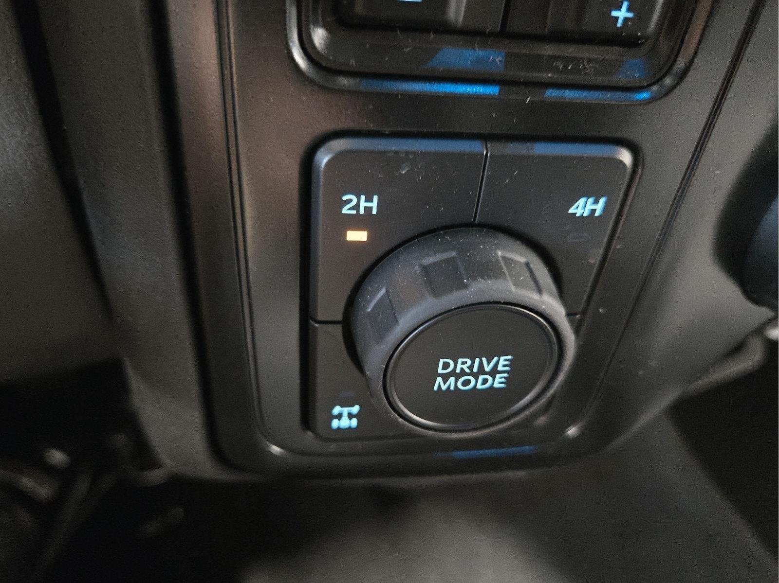 New 2026 Oxford White Ford F-250® XL image 41